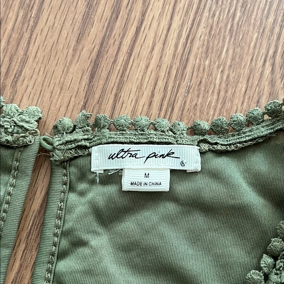 Ultra Pink Olive Lace Blouse - Picture 2 of 6